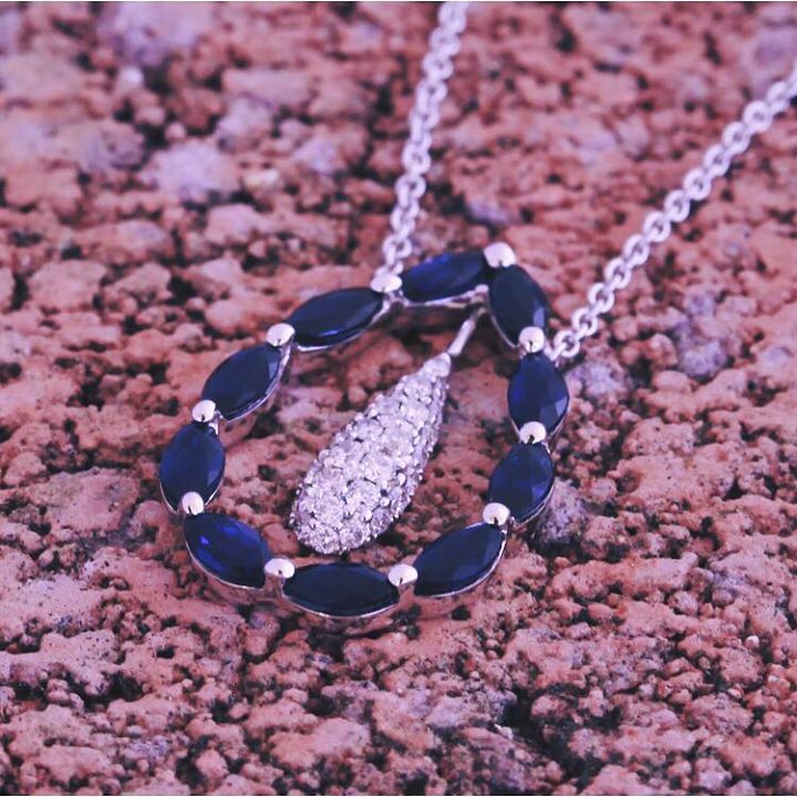sapphire-necklace