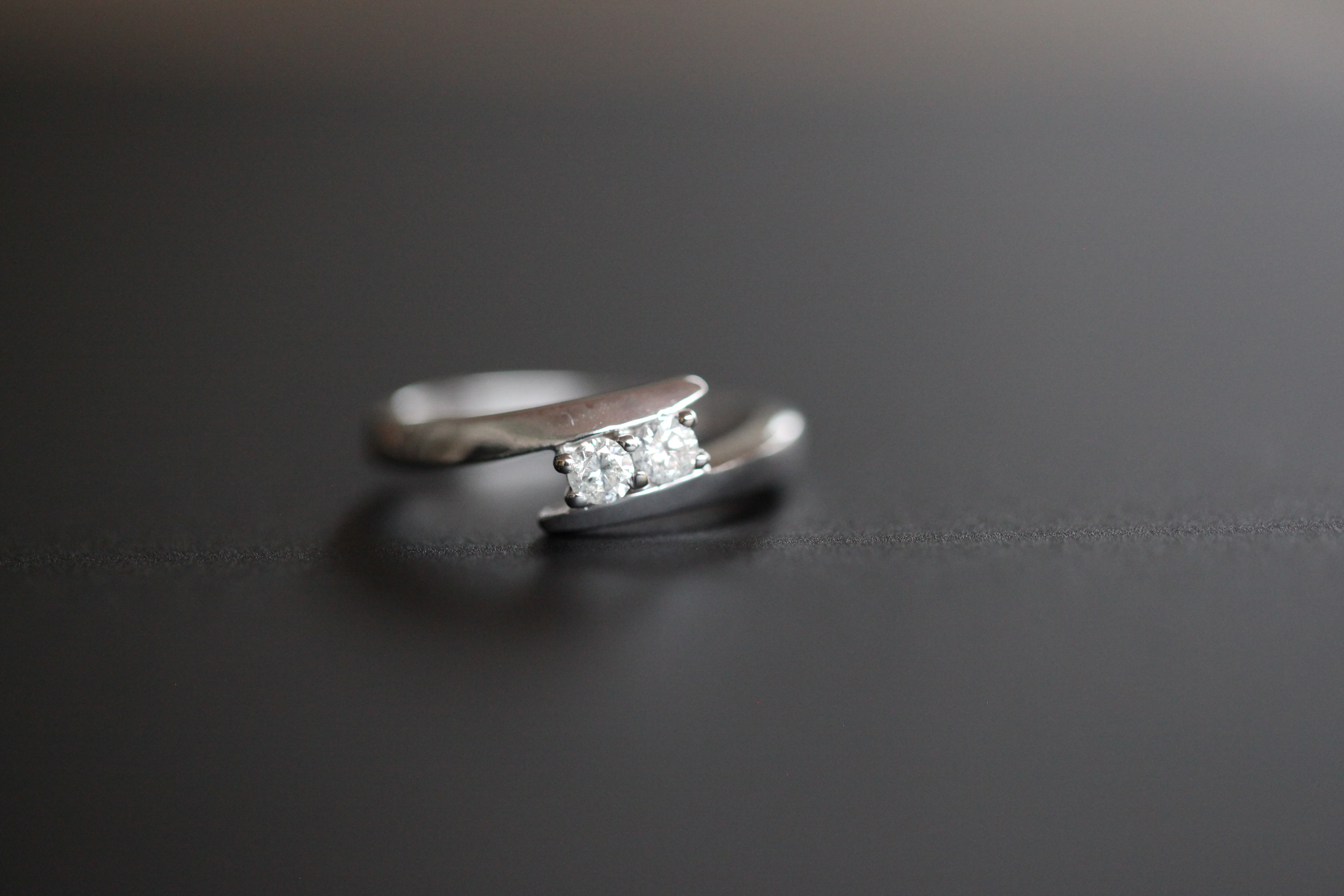 2 stone ring in white gold – hcmdiamonds.com
