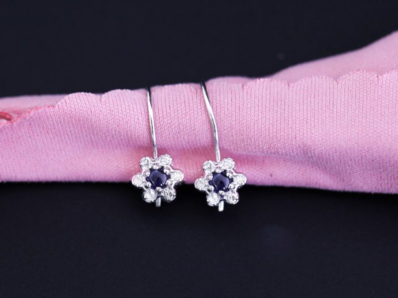 sapphire-earrings